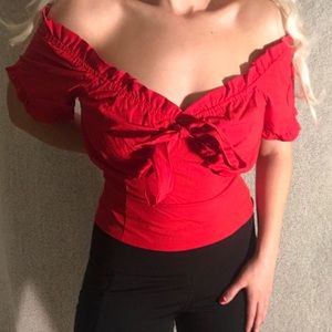 Off the shoulder red top ❤️